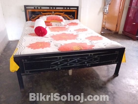 একটি ডাবল ভেড বিক্রি করা হবে